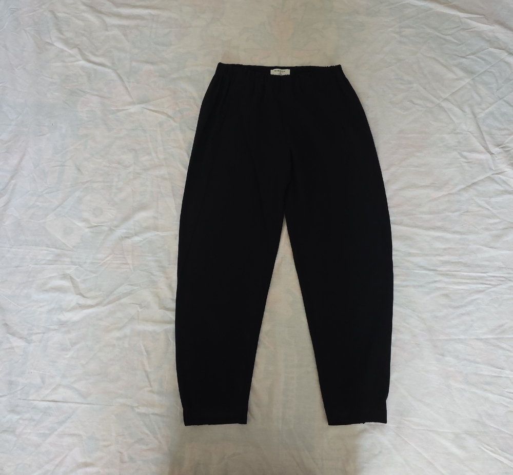 Babaton Black Gathered Waist Tapered Pants